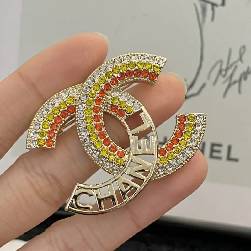 chanel brooches pour femme s_12341bb2